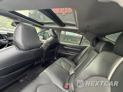 2022 Toyota Camry XSE - zdjęcie 22 z 29 - miniatura