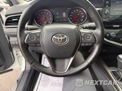 2022 Toyota Camry XSE - zdjęcie 16 z 29 - miniatura
