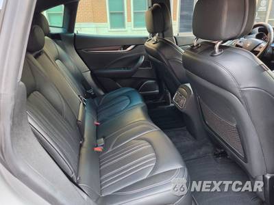 2018 Maserati Levante GrandLusso - zdjęcie 16 z 34 - miniatura