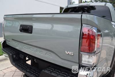 2022 Toyota Tacoma TRD Off-Road Crew Cab Medium Bed - zdjęcie 26 z 140 - miniatura