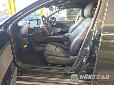 2023 Hyundai IONIQ 6 SEL - zdjęcie 7 z 27 - miniatura