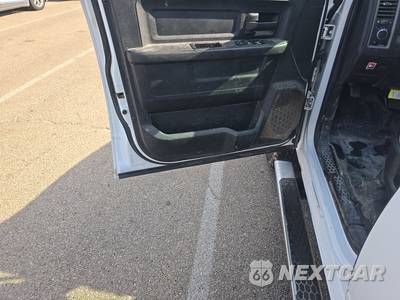 2018 Ram 2500 Tradesman Crew Cab Long Bed - zdjęcie 9 z 34 - miniatura