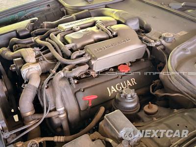 2000 Jaguar XJR - zdjęcie 76 z 77 - miniatura