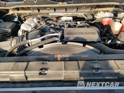 2026 Chevrolet Silverado 2500HD LT Crew Cab Short Bed 1LT - zdjęcie 15 z 29 - miniatura