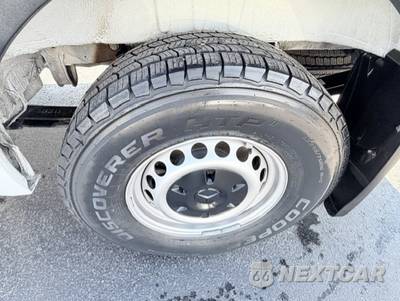 2019 Mercedes-Benz Sprinter 2500 Cargo Van Standard Roof 144.0" WB - zdjęcie 9 z 21 - miniatura