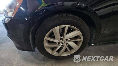 2018 Volkswagen Passat 2.0T SE - zdjęcie 28 z 34 - miniatura