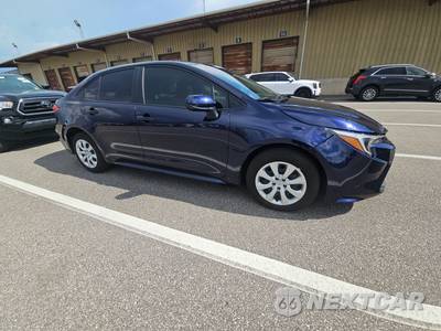 2026 Toyota Corolla Hybrid LE Sedan - zdjęcie 3 z 34 - miniatura