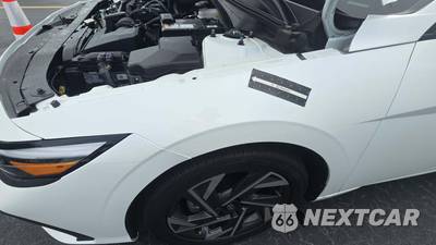 2025 Hyundai Elantra SEL Sport - zdjęcie 27 z 31 - miniatura