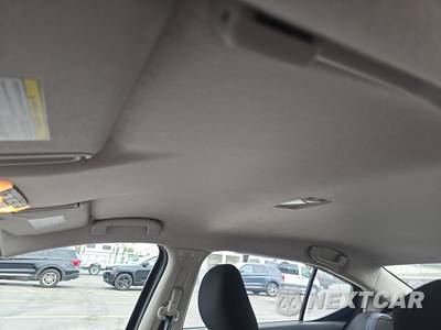 2021 Nissan Versa SV - zdjęcie 17 z 34 - miniatura