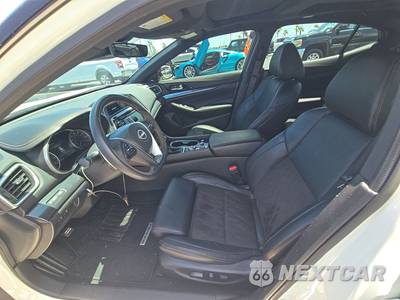 2023 Nissan Maxima SR - zdjęcie 7 z 22 - miniatura