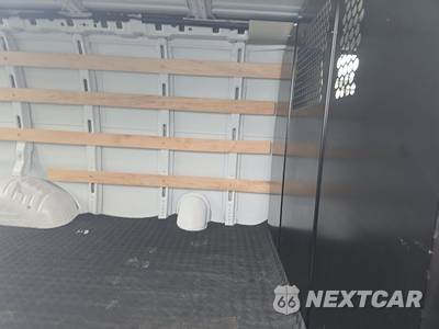2025 Chevrolet Express 2500 Cargo Van 1WT 135.0" WB - zdjęcie 13 z 31 - miniatura
