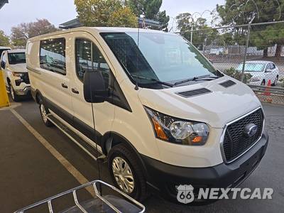 2025 Ford Transit 250 Cargo Van Low Roof 130.0" WB - zdjęcie 3 z 37 - miniatura