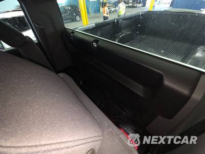2025 Chevrolet Silverado 1500 WT Regular Cab Long Bed 1WT - zdjęcie 13 z 21 - miniatura