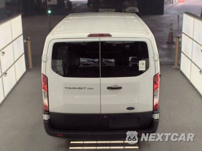 2025 Ford Transit 250 Cargo Van Low Roof 130.0" WB - zdjęcie 5 z 31 - miniatura