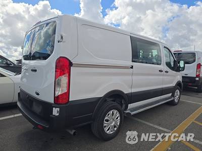 2025 Ford Transit 250 Cargo Van Low Roof 130.0" WB - zdjęcie 4 z 22 - miniatura