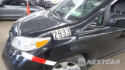 2020 Toyota Sienna L 7-Passenger 119.3" WB - zdjęcie 55 z 57 - miniatura