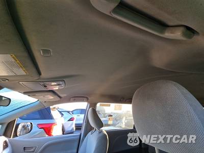 2020 Toyota Sienna L 7-Passenger 119.3" WB - zdjęcie 18 z 57 - miniatura