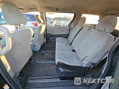 2020 Toyota Sienna L 7-Passenger 119.3" WB - zdjęcie 13 z 57 - miniatura