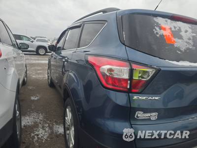 2018 Ford Escape SE - zdjęcie 5 z 15 - miniatura