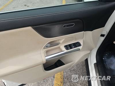 2022 Mercedes-Benz GLA 250 4MATIC - zdjęcie 9 z 18 - miniatura