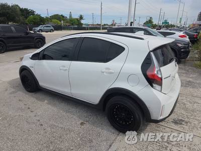 2019 Toyota Prius c L - zdjęcie 3 z 20 - miniatura