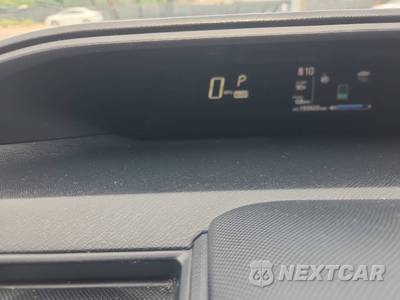 2019 Toyota Prius c L - zdjęcie 12 z 20 - miniatura