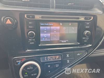 2019 Toyota Prius c L - zdjęcie 13 z 20 - miniatura
