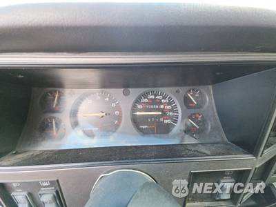 1992 Jeep Cherokee Laredo - zdjęcie 12 z 40 - miniatura