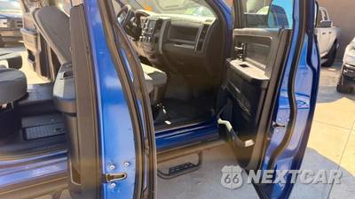2016 Ram 1500 Tradesman Crew Cab Short Bed - zdjęcie 12 z 21 - miniatura