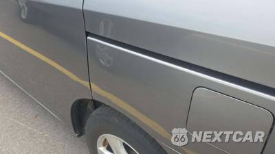2014 Nissan Quest SV 118.1" WB - zdjęcie 21 z 31 - miniatura