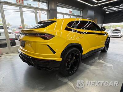 2022 Lamborghini Urus - zdjęcie 6 z 34 - miniatura