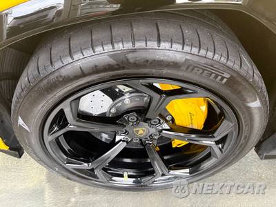 2022 Lamborghini Urus - zdjęcie 31 z 34 - miniatura