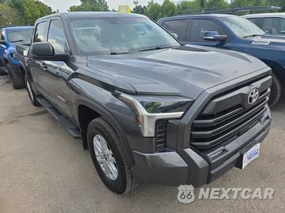 2024 Toyota Tundra SR5 Crew Cab Short Bed - zdjęcie 3 z 21 - miniatura