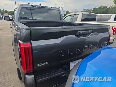 2024 Toyota Tundra SR5 Crew Cab Short Bed - zdjęcie 5 z 21 - miniatura
