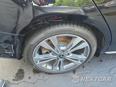 2018 Mercedes-Benz C 300 Sedan - zdjęcie 10 z 27 - miniatura