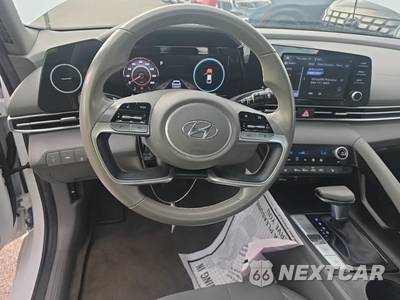 2022 Hyundai Elantra SEL - zdjęcie 14 z 21 - miniatura