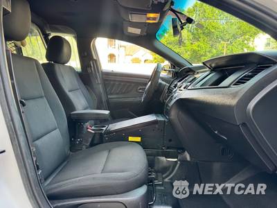 2017 Ford Police Interceptor Sedan - zdjęcie 17 z 38 - miniatura
