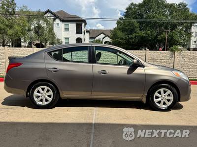2014 Nissan Versa SV - zdjęcie 6 z 42 - miniatura
