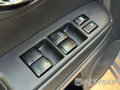 2014 Nissan Versa SV - zdjęcie 22 z 42 - miniatura