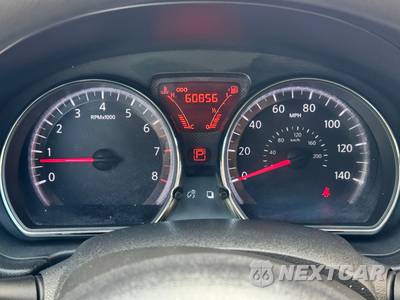 2014 Nissan Versa SV - zdjęcie 23 z 42 - miniatura