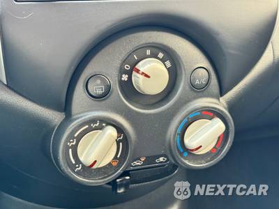 2014 Nissan Versa SV - zdjęcie 25 z 42 - miniatura
