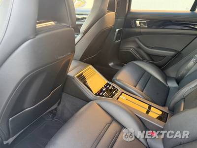 2017 Porsche Panamera 4 - zdjęcie 11 z 50 - miniatura