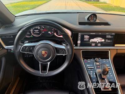 2017 Porsche Panamera 4 - zdjęcie 19 z 50 - miniatura