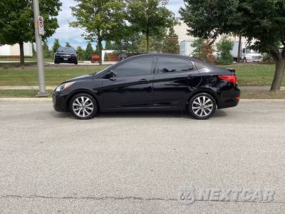 2017 Hyundai Accent Value Edition Sedan - zdjęcie 8 z 16 - miniatura