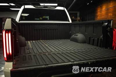 2023 Toyota Tundra SR5 Crew Cab Short Bed - zdjęcie 7 z 25 - miniatura