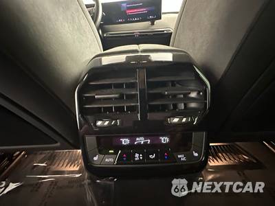2026 BMW iX M70 - zdjęcie 29 z 47 - miniatura