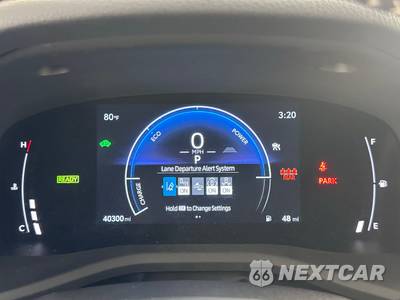 2025 Toyota Camry SE - zdjęcie 32 z 42 - miniatura