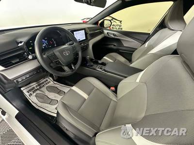 2025 Toyota Camry SE - zdjęcie 20 z 42 - miniatura