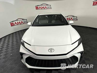 2025 Toyota Camry SE - zdjęcie 13 z 42 - miniatura