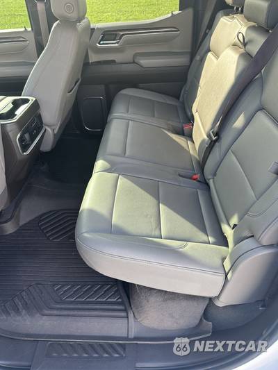 2024 Chevrolet Silverado 1500 LTZ Crew Cab Medium Bed 1LZ - zdjęcie 11 z 23 - miniatura